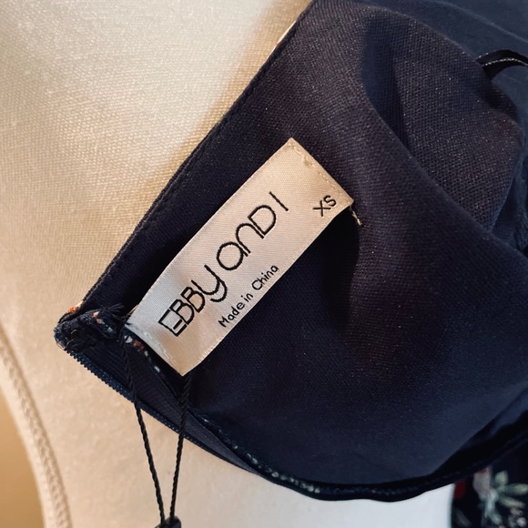 🌷2 for $20🌷NWT EMMY& I Size XS Bodycon Mermaid-Style Floral Dress - Picture 7 of 9